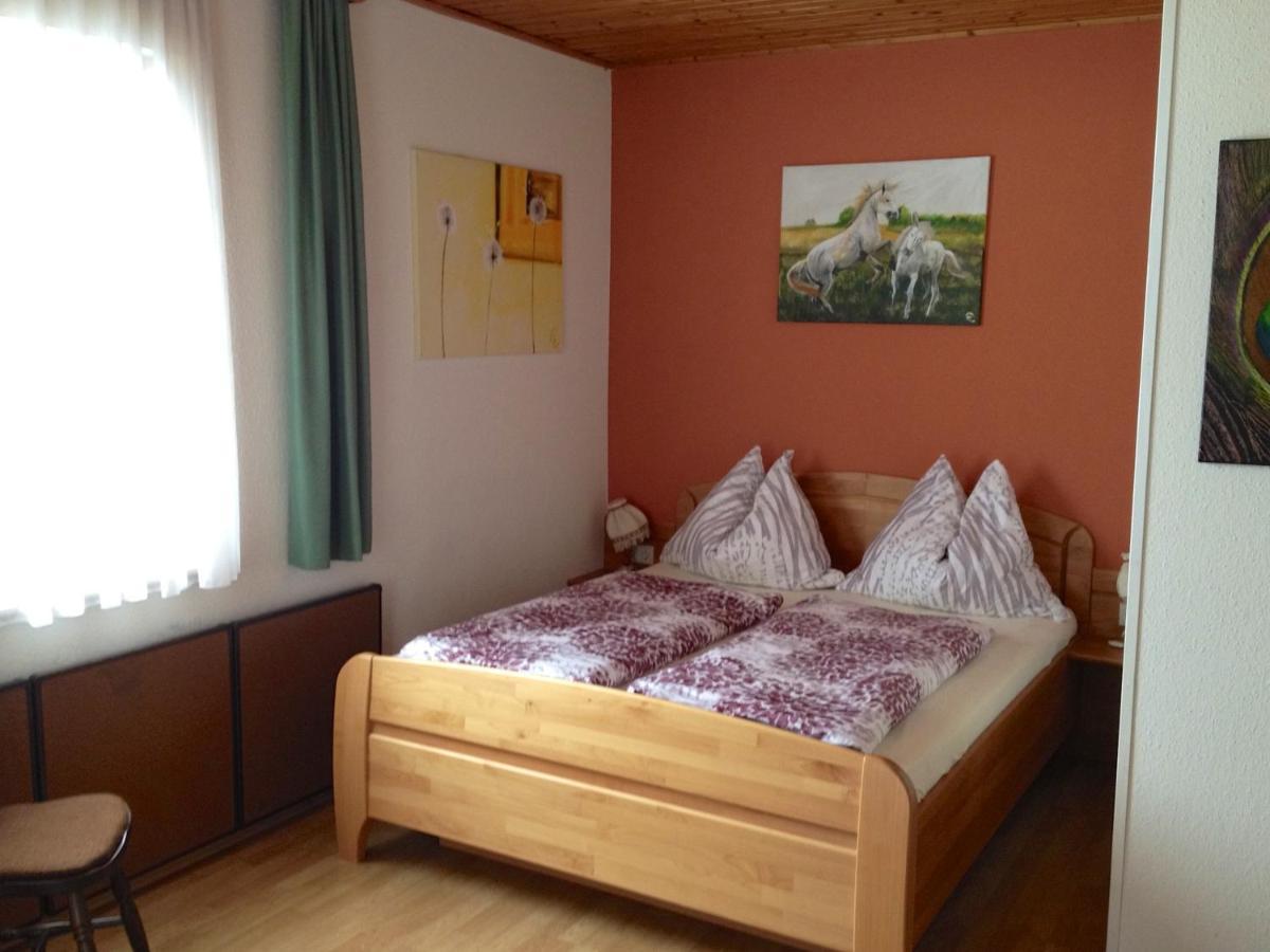 Ferienwohnungen Pernull Waidegg Kamer foto