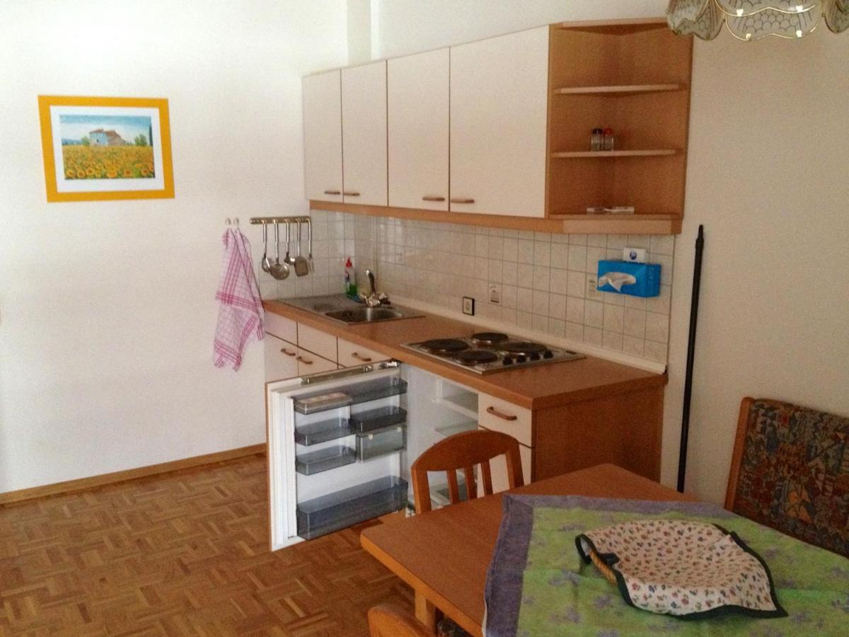 Ferienwohnungen Pernull Waidegg Kamer foto